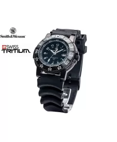 Smith & Wesson 357 Tritium Sport Diver black watch with rubber strap and tritium illumination