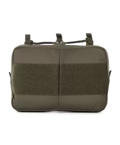 Η 5.11 Flex 9.6 Pouch Ranger Green είναι μια ευρύχωρη και ανθεκτική θήκη, ιδανική για tactical χρήση και καθημερινή οργάνωση EDC εξοπλισμού. Χάρη στο Flex-HT™ Mounting System, προσαρμόζεται εύκολα σε σακίδια, plate carriers ή ζώνες με MOLLE πλατφόρμες, προσφέροντας σταθερή εφαρμογή και άμεση πρόσβαση.

Χαρακτηριστικά

  Σύστημα Flex-HT™ Mounting με ιμάντες ½” και TPU επικαλυμμένους ¾”
  Συμβατή με όλες τις MOLLE πλατφόρμες
  Ανθεκτική και ευρύχωρη κατασκευή
  Ιδανική για εργαλεία, κιτ πρώτων βοηθειών ή EDC αντικείμενα
  Χρώμα: Ranger Green


Ιδανική για

  Οργάνωση EDC εξοπλισμού
  Στρατιωτικές και αστυνομικές επιχειρήσεις
  Outdoor και survival δραστηριότητες


Λειτουργική, στιβαρή και εύκολη στην προσαρμογή, η Flex 9.6 Pouch Ranger Green είναι το απόλυτο MOLLE pouch για tactical εξοπλισμό.

Παράγγειλε τώρα την 5.11 Flex 9.6 Pouch Ranger Green και κράτησε τα απαραίτητα οργανωμένα και πάντα διαθέσιμα.